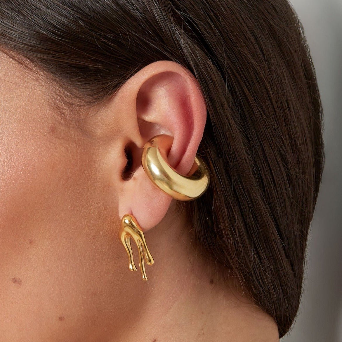 Ear cuff "Simple gold"